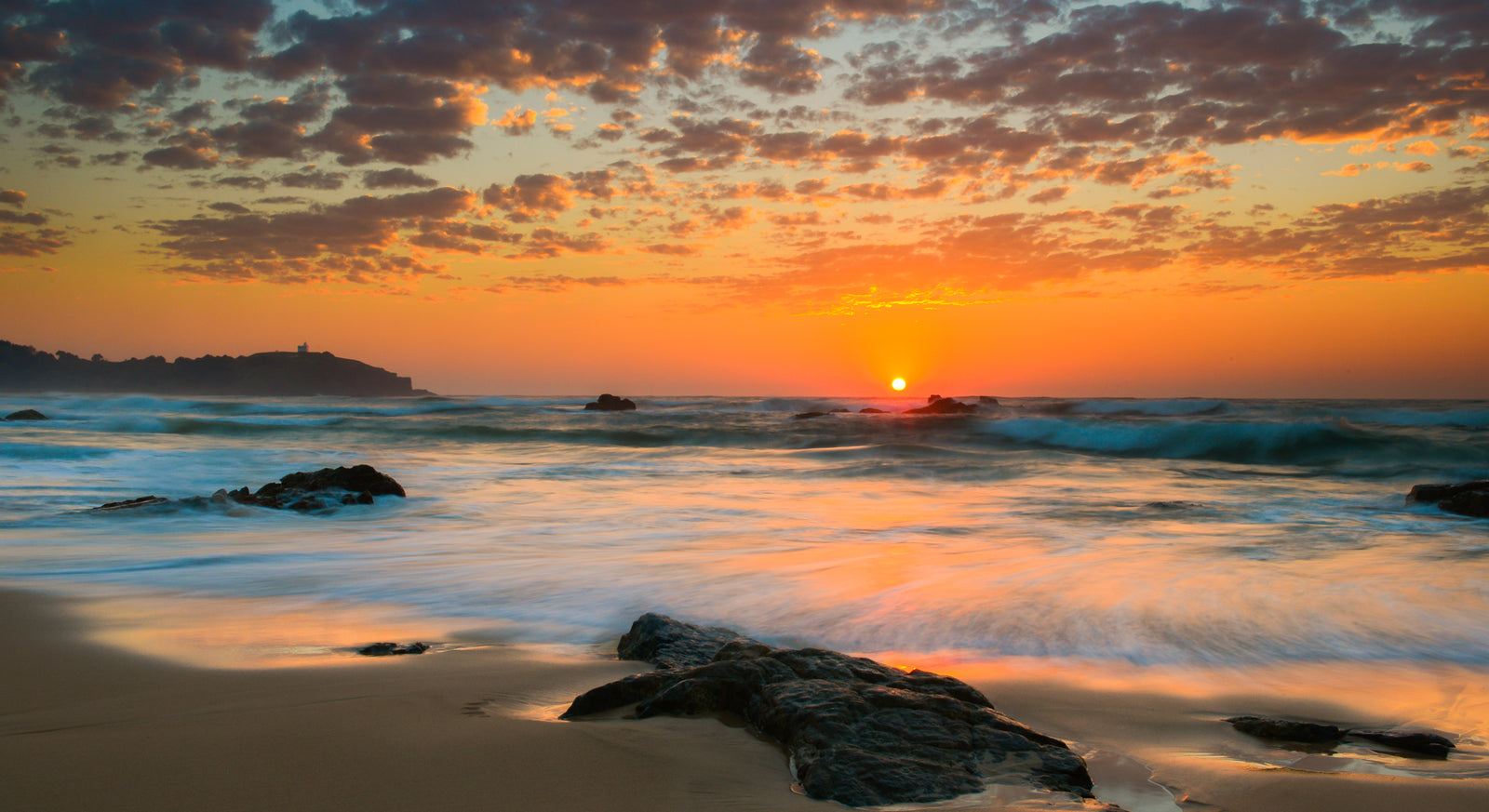 1041 Lighthouse Beach