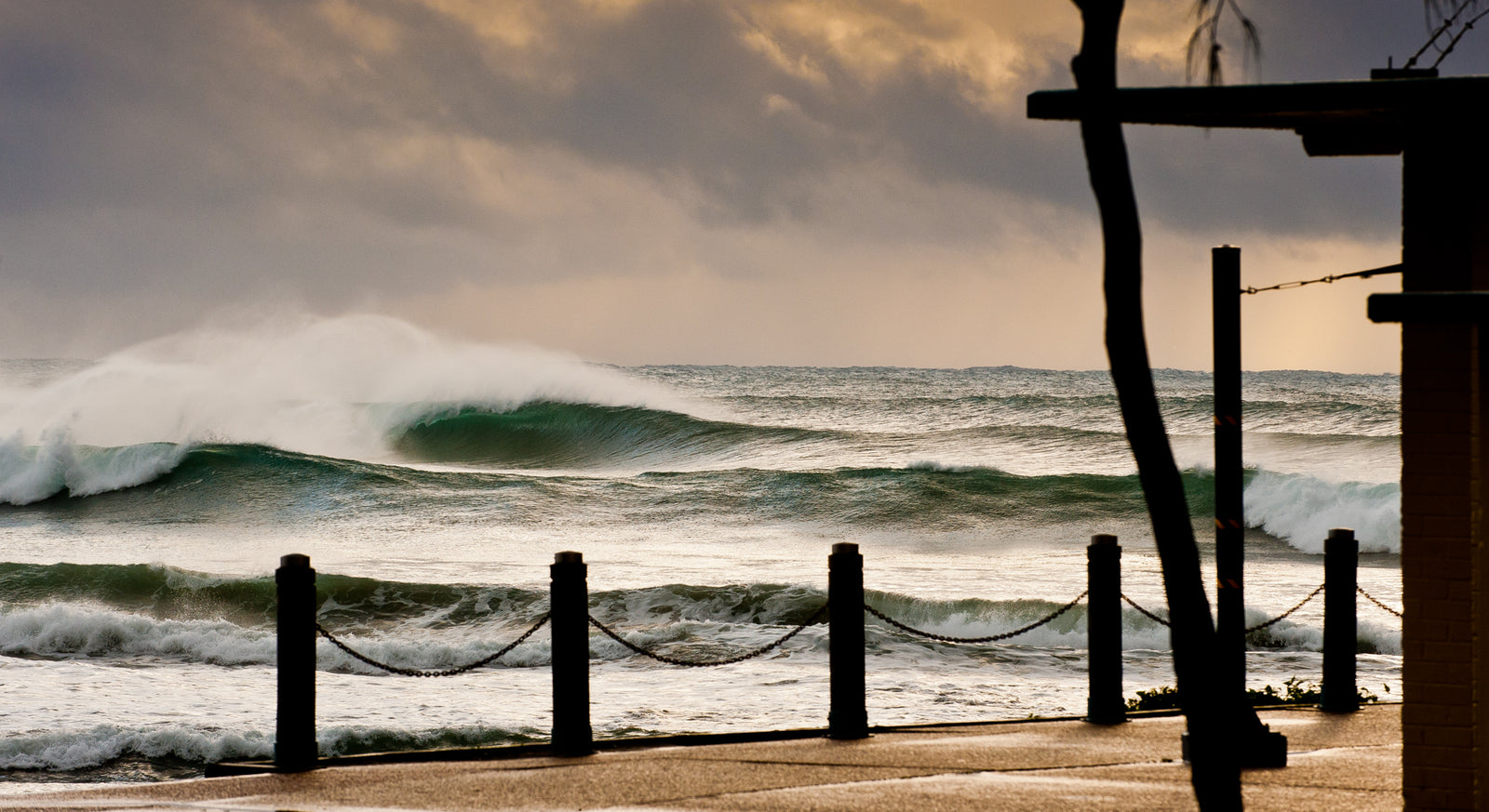 1066 Middles - Town Beach