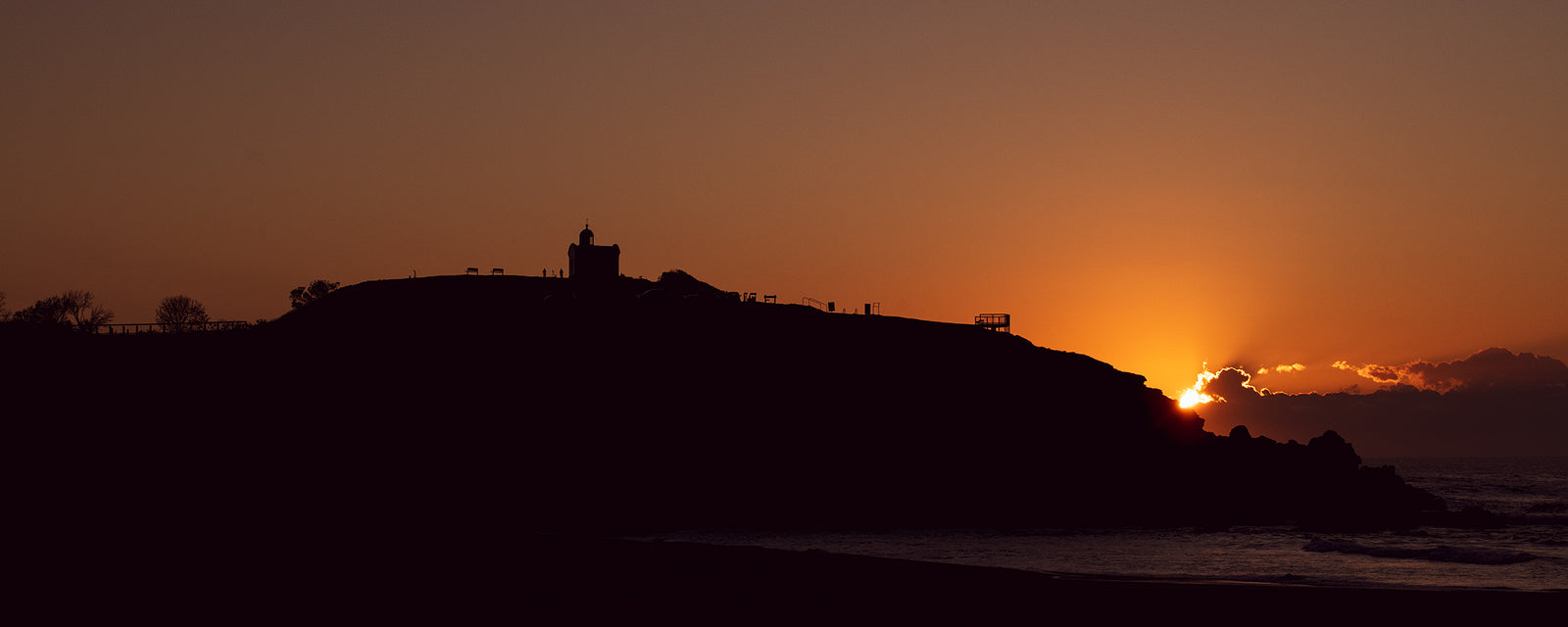 1600 Lighthouse Beach